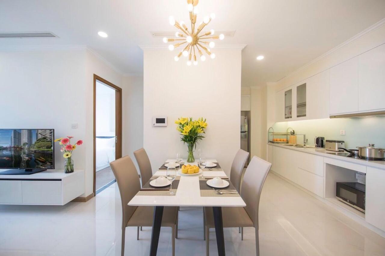 Homes By Christine - Vinhomes Central Park Ho Či Minovo Město Exteriér fotografie